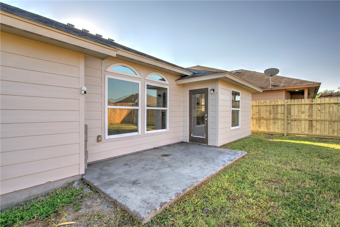 1725 Barlow Trail Property Photo 30