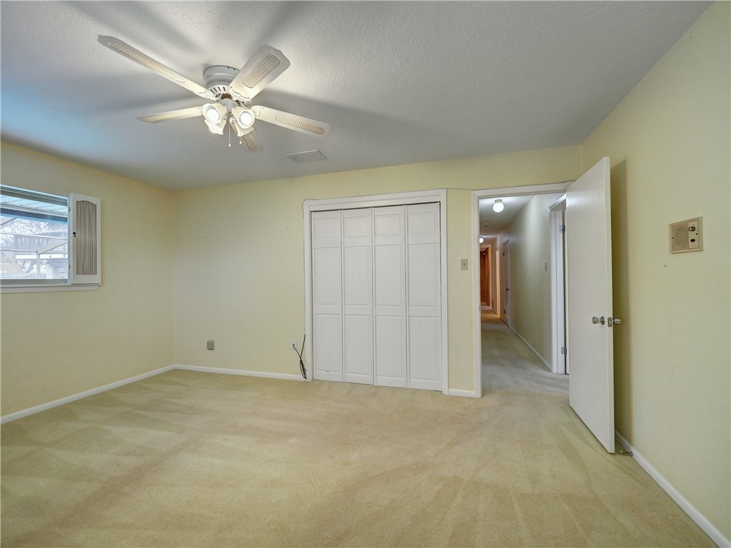 105 Markham Pl Property Photo 17