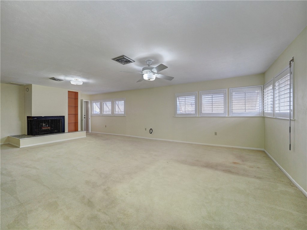 105 Markham Pl Property Photo 26