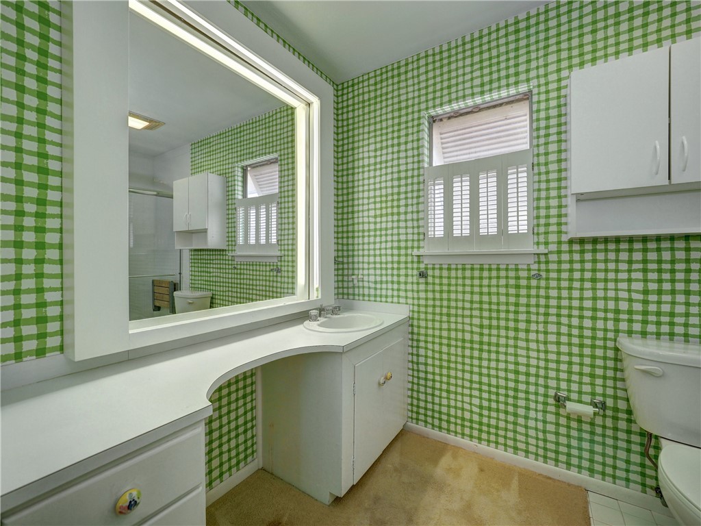 105 Markham Pl Property Photo 29