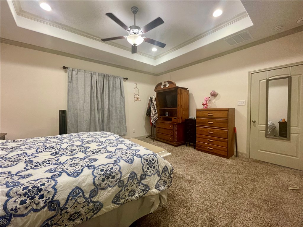 7425 Castille Ct Property Photo 9