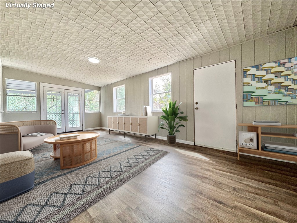 4345 Walton Pl Property Photo 13