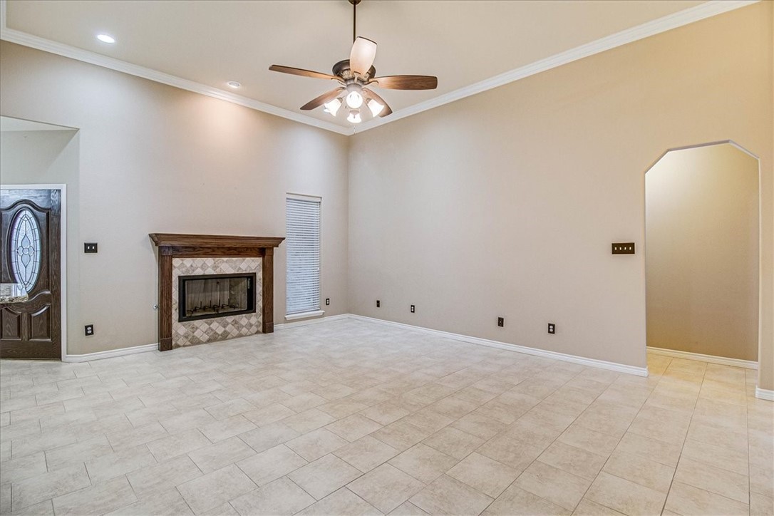 1007 Black Diamond Ct Property Photo 7