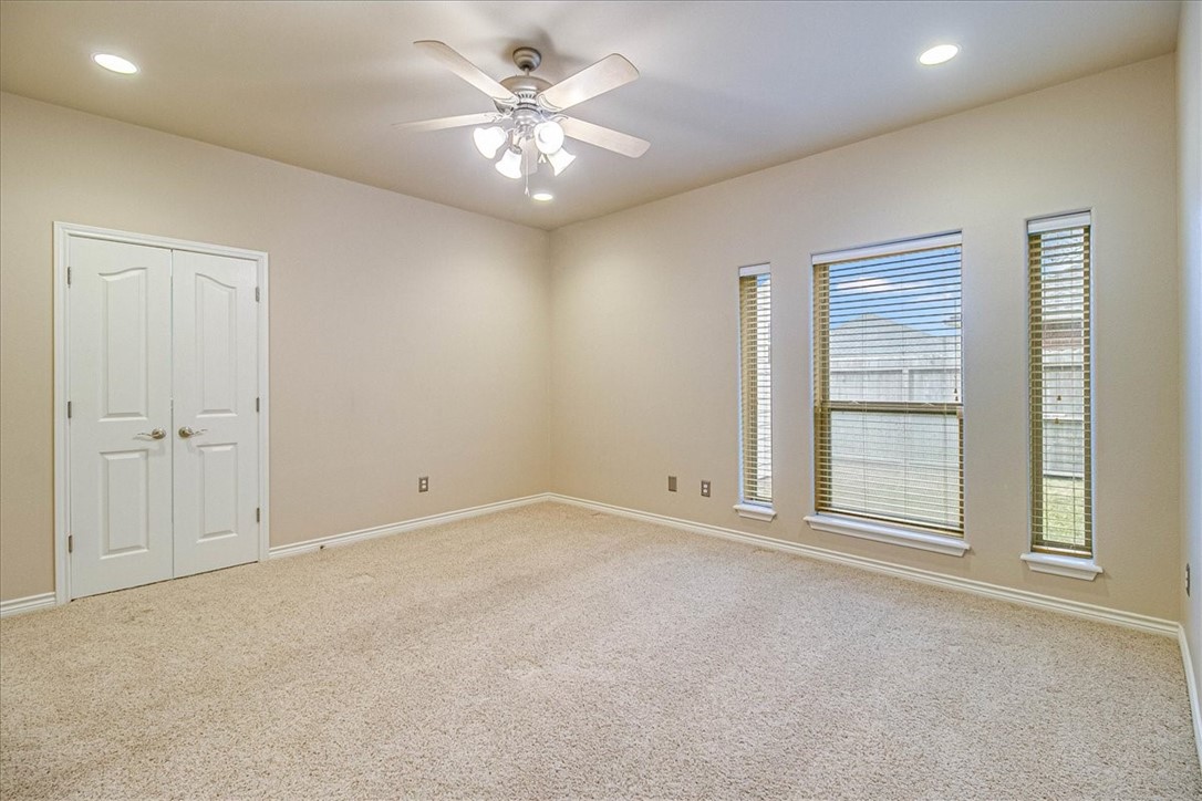 1007 Black Diamond Ct Property Photo 22