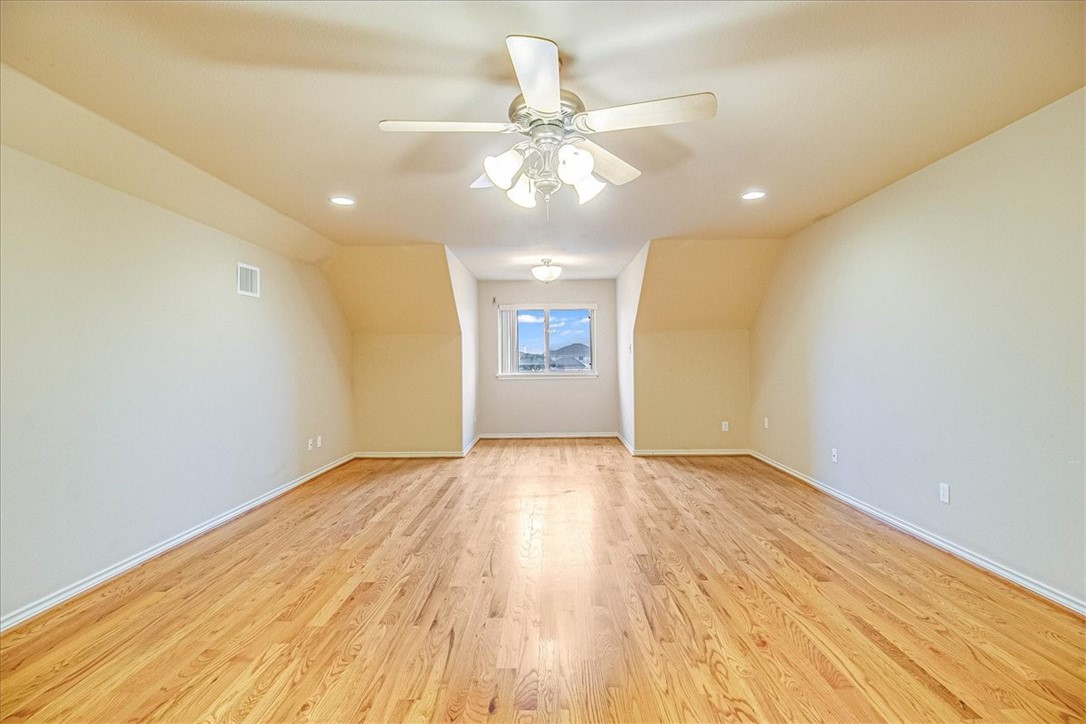 1007 Black Diamond Ct Property Photo 35