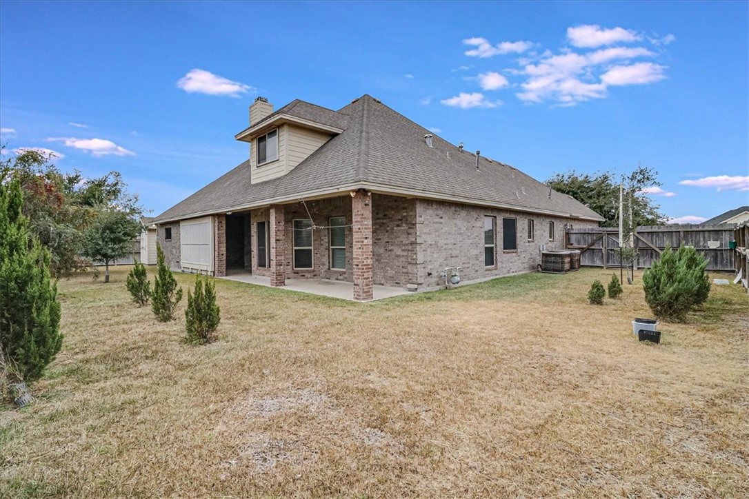 1007 Black Diamond Ct Property Photo 37