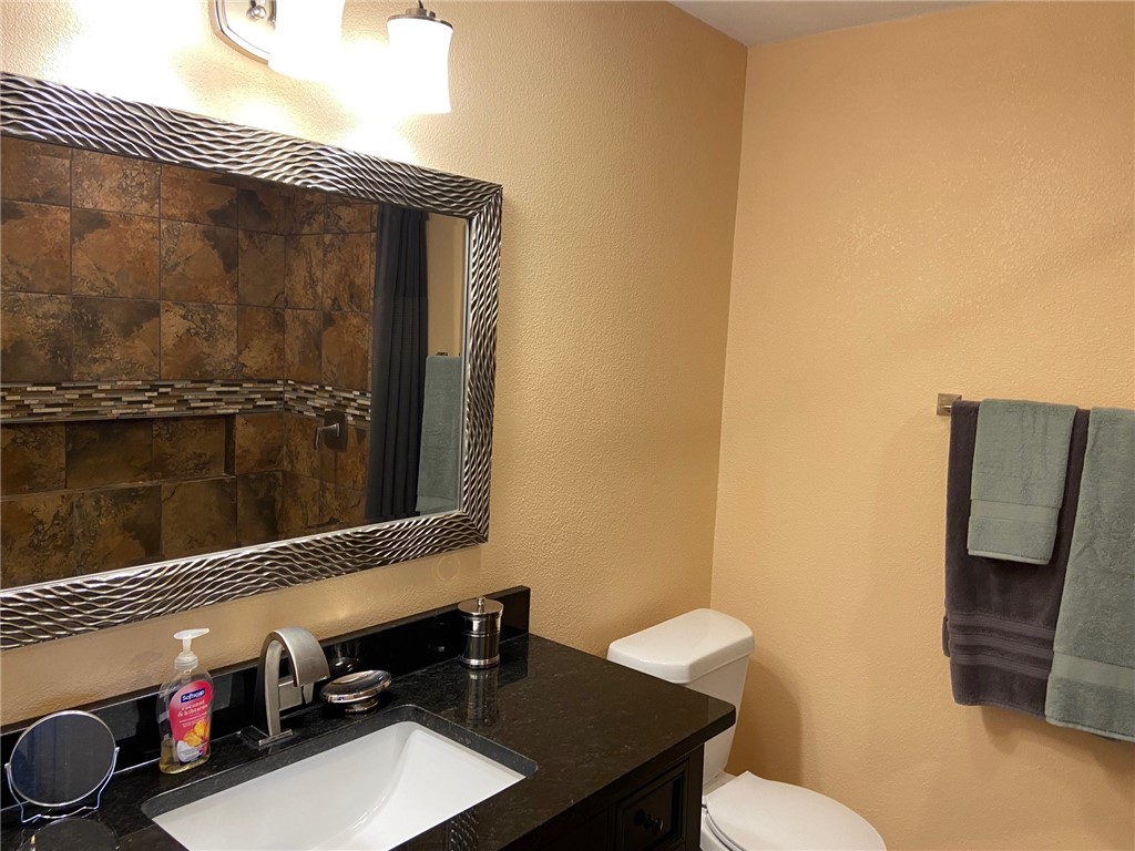 13753 Eaglesnest Bay Dr Property Photo 22
