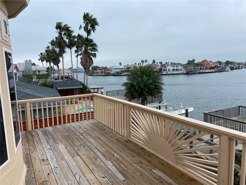 13753 Eaglesnest Bay Dr Property Photo 38