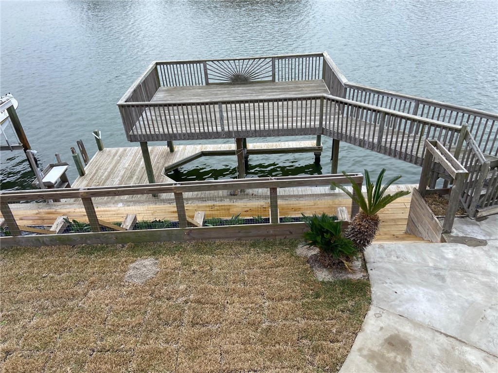 13753 Eaglesnest Bay Dr Property Photo 40