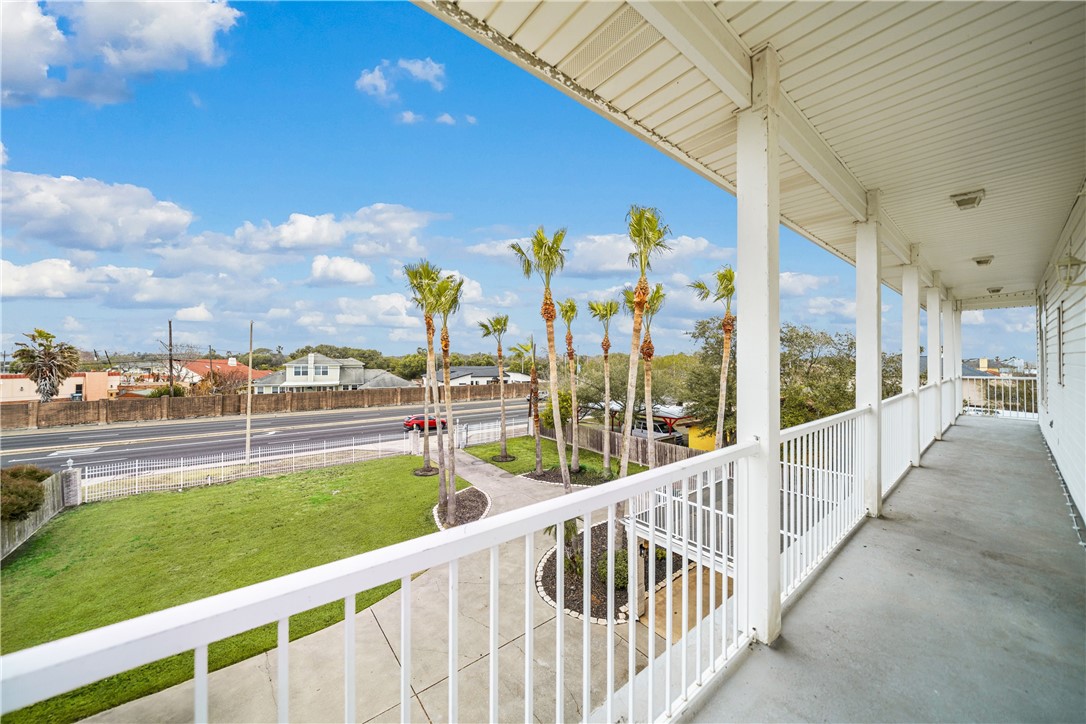 6043 Ennis Joslin Property Photo 34