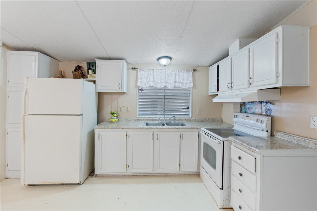 5221 County Rd 79 Property Photo 13