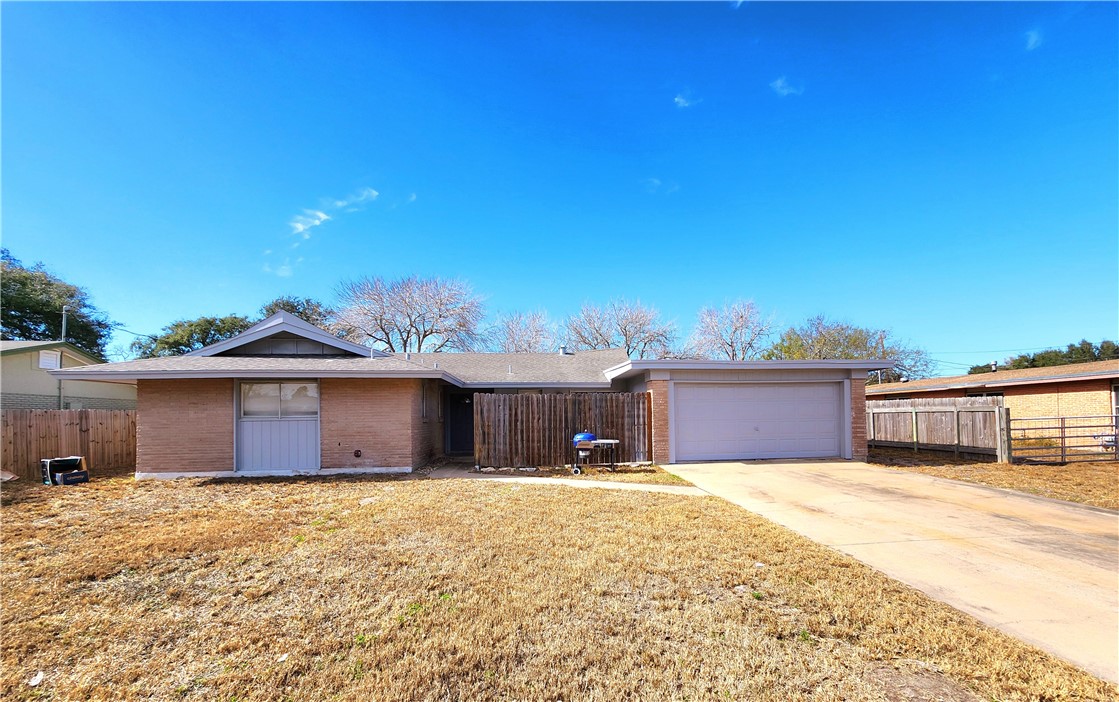 3146 Mill Brook Dr Property Photo 2