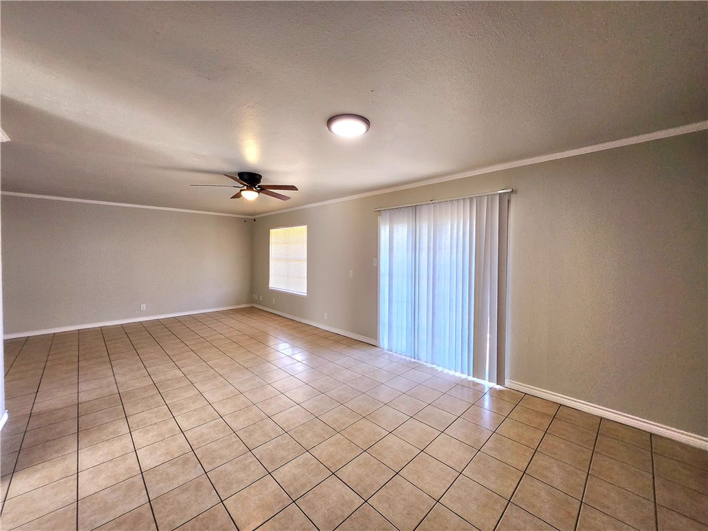 3146 Mill Brook Dr Property Photo 8