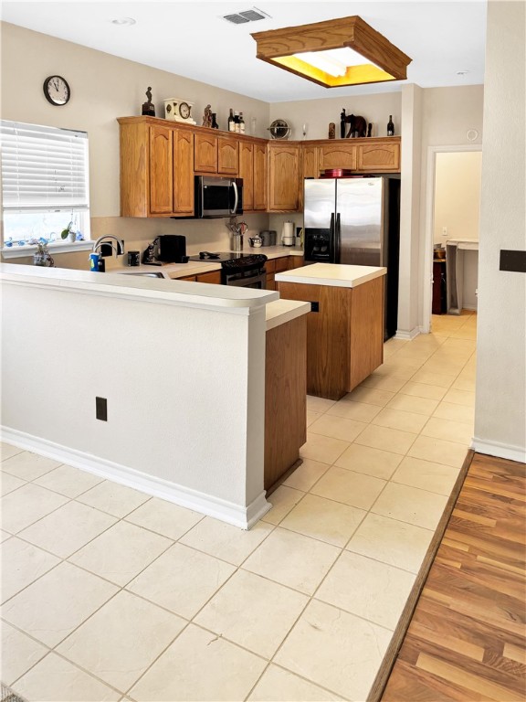 5422 Armstrong Dr Property Photo 7