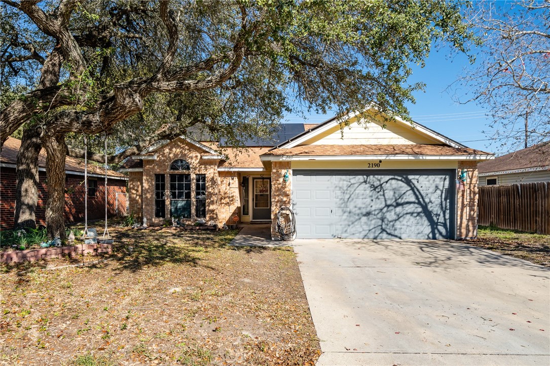 2190 Timberleaf Property Photo 1