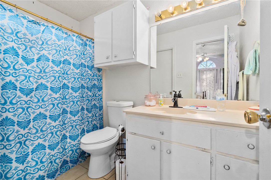 2190 Timberleaf Property Photo 16