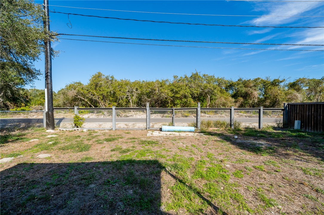 2190 Timberleaf Property Photo 20