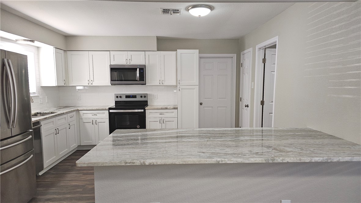 2438 Scotch Moss Dr Property Photo 14