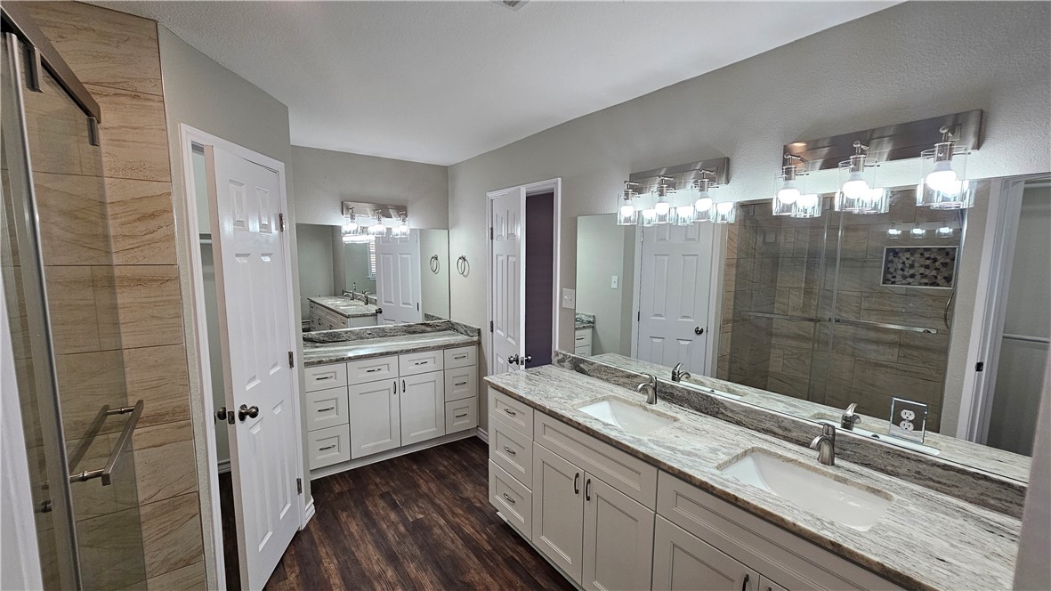 2438 Scotch Moss Dr Property Photo 27