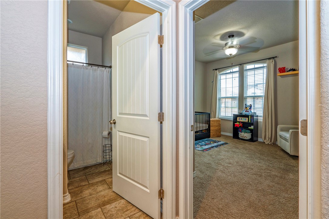 1118 Pasadena St Property Photo 21