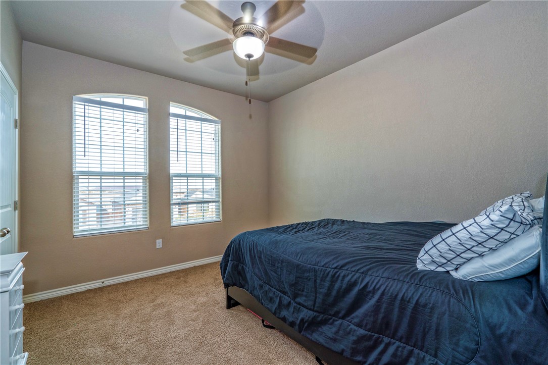 1118 Pasadena St Property Photo 27