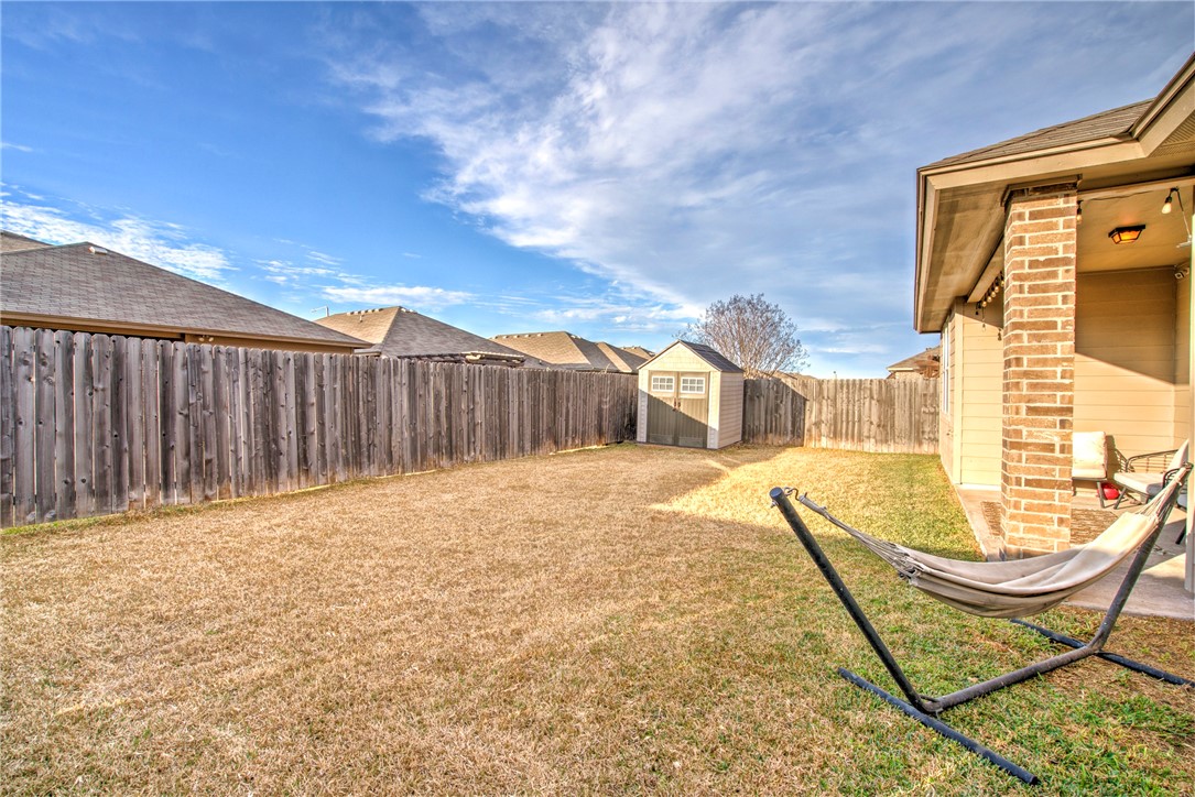1118 Pasadena St Property Photo 33