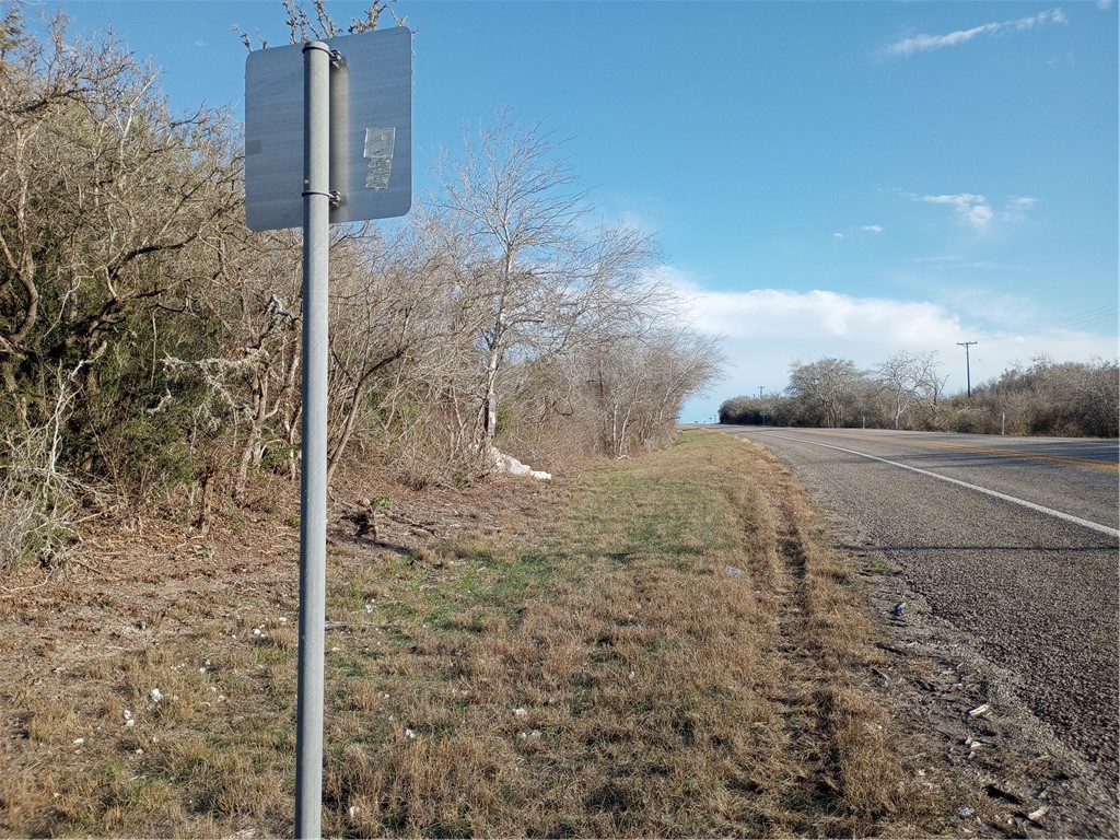 0000 Cr 390 & Fm 3024 Cr Property Photo 5