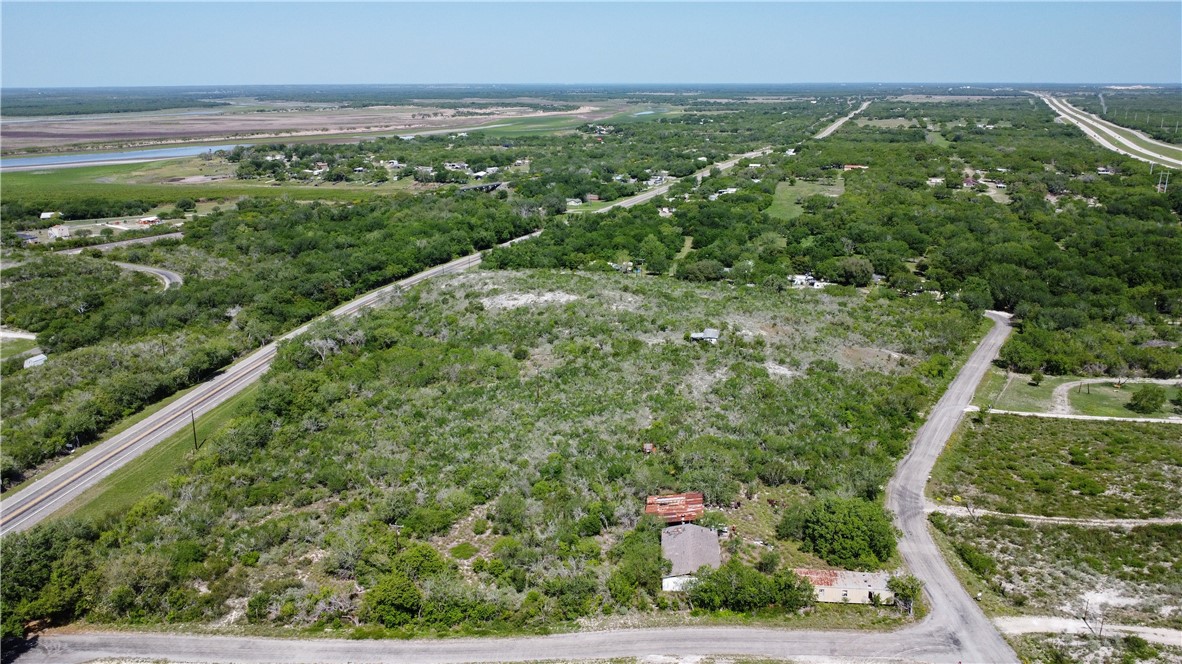 0000 Cr 390 & Fm 3024 Cr Property Photo 26