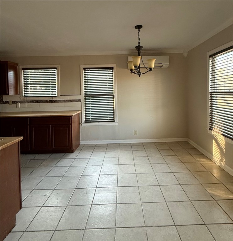 4237 Junior Ter Property Photo 8