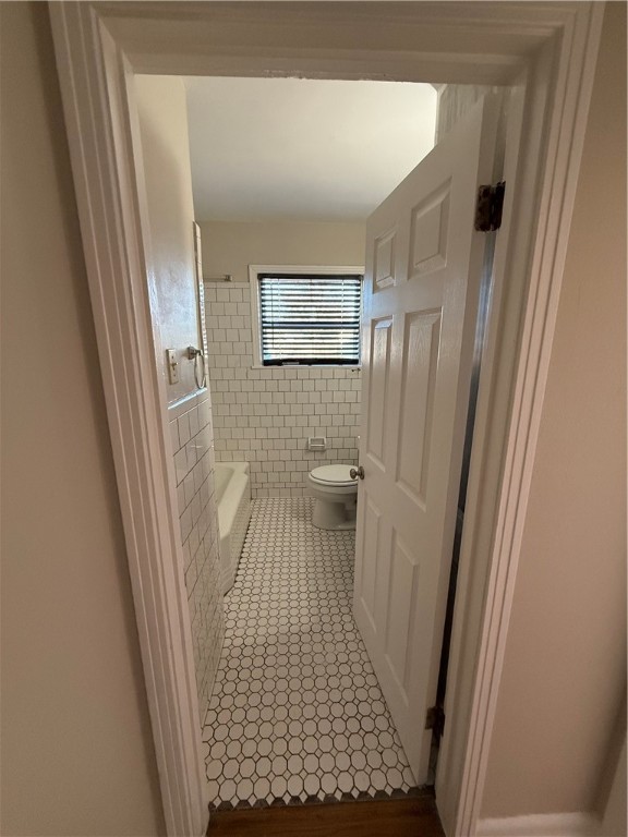 4237 Junior Ter Property Photo 11
