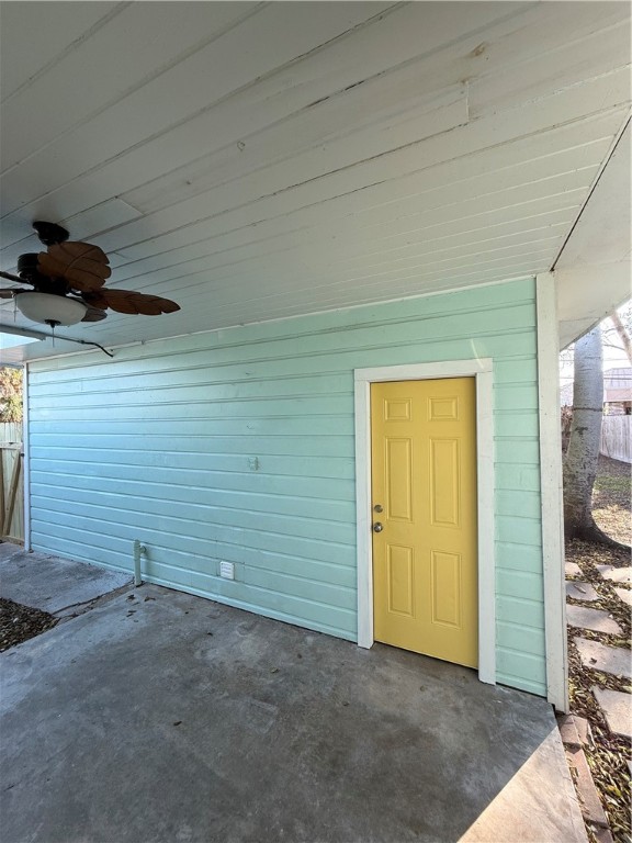 4237 Junior Ter Property Photo 15
