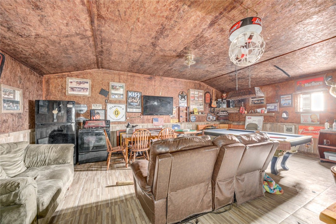 7105 Old Brownsville Road Property Photo 15