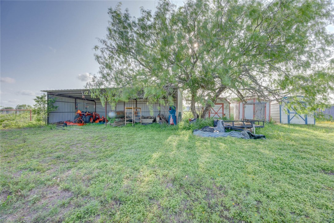 7105 Old Brownsville Road Property Photo 17