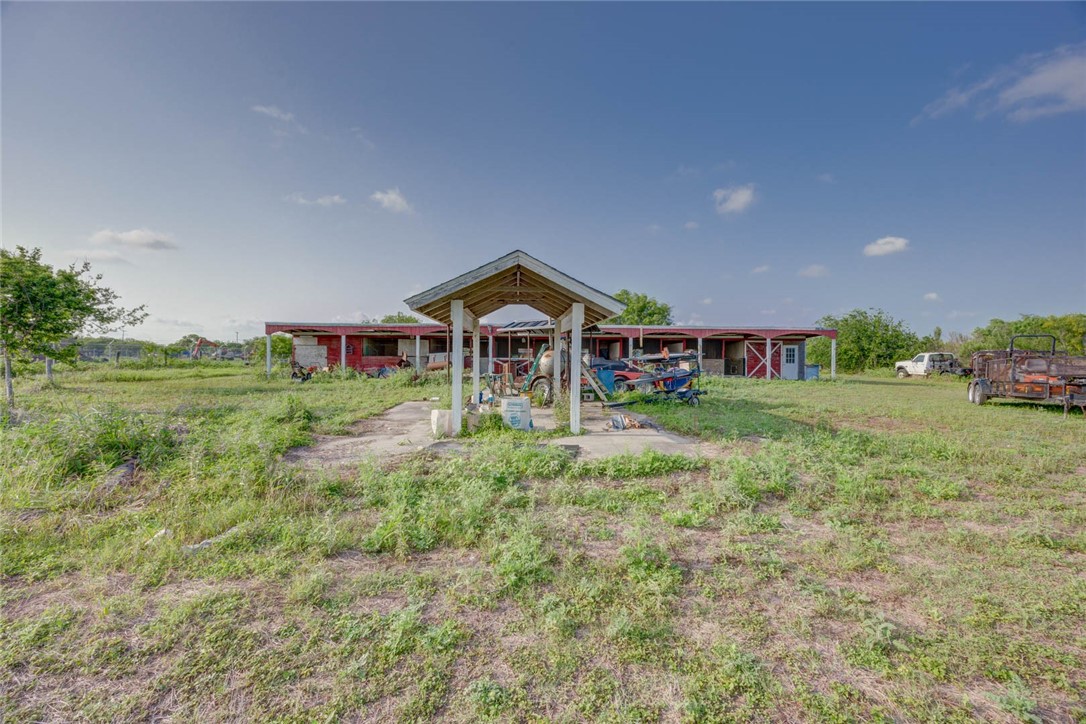 7105 Old Brownsville Road Property Photo 22