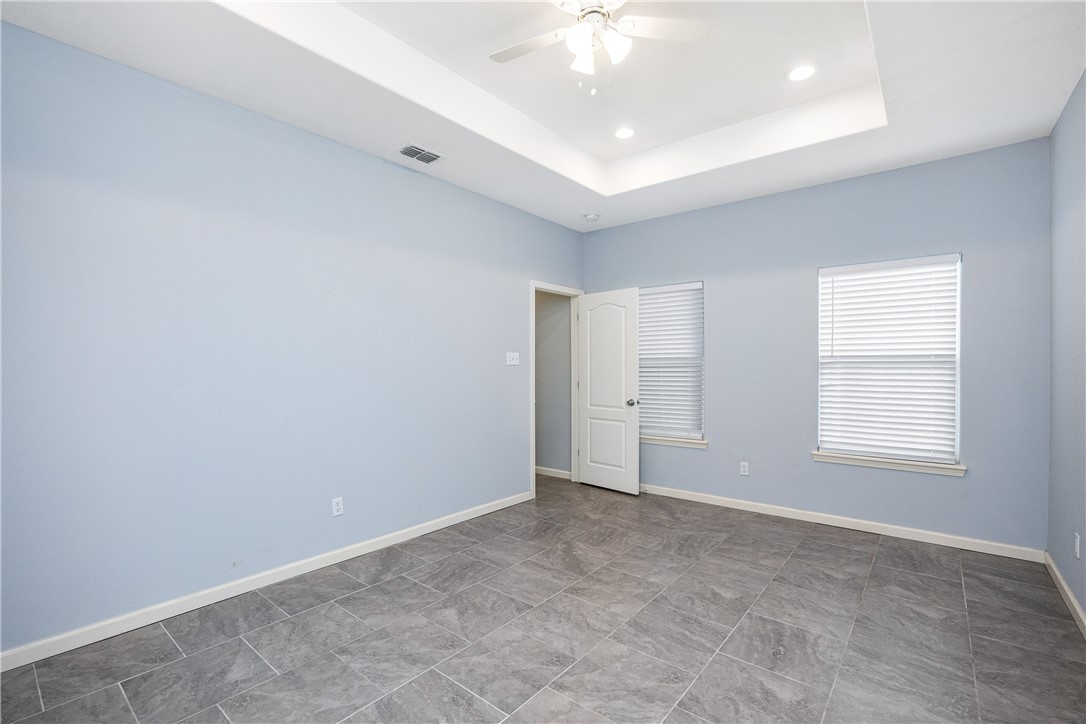 6402 Williams Dr A & B Property Photo 20