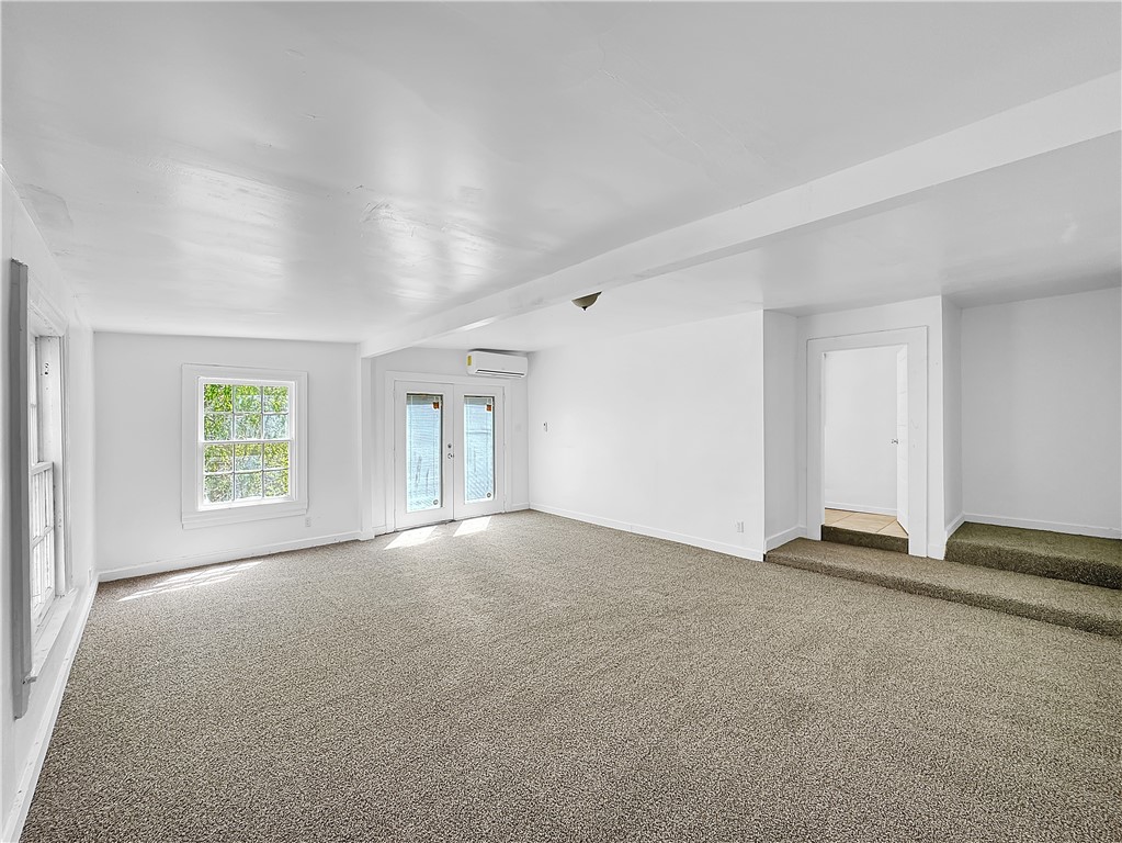 266 S Vista Dr Property Photo 7