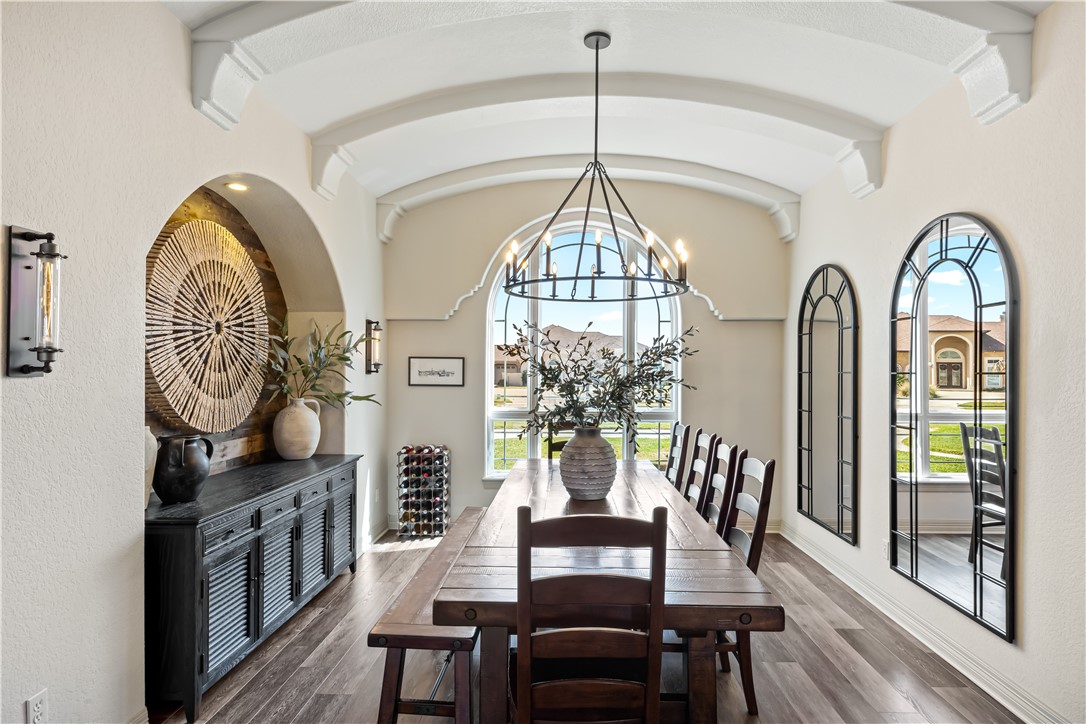 6109 Jakes Wake Property Photo 6