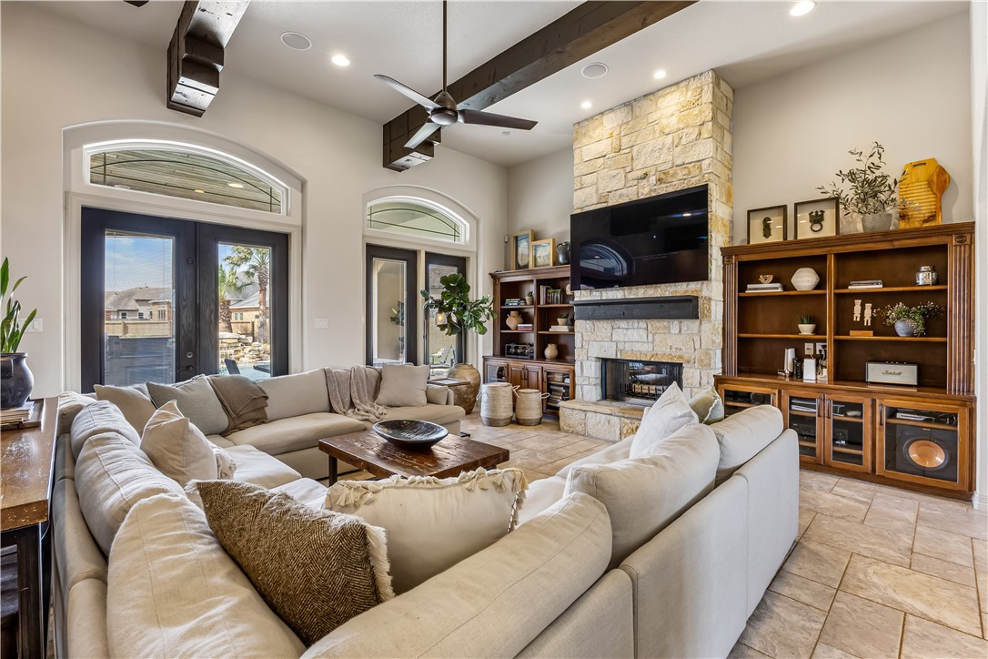 6109 Jakes Wake Property Photo 11