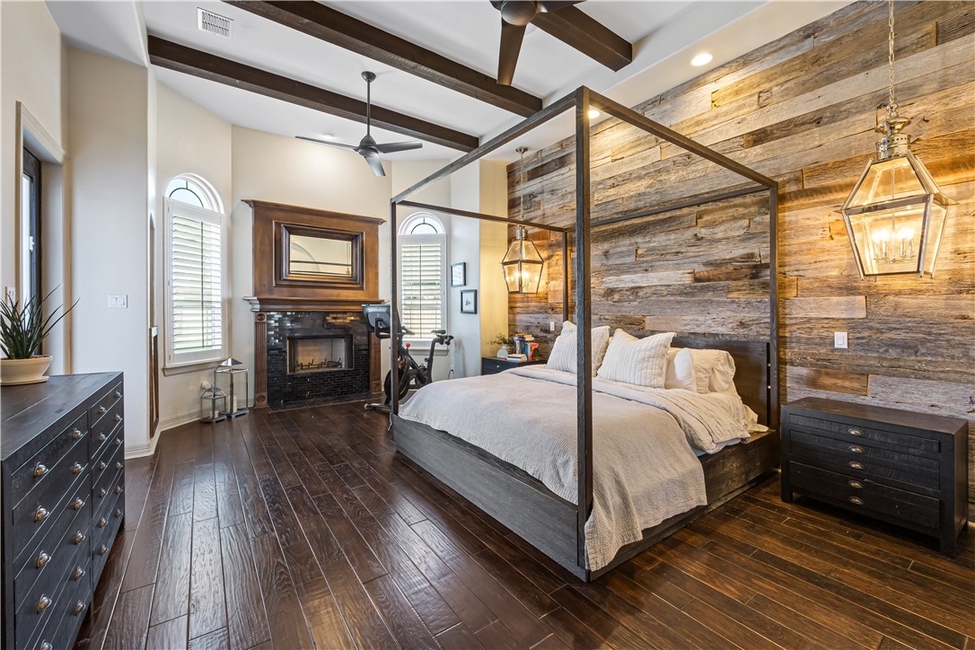 6109 Jakes Wake Property Photo 17