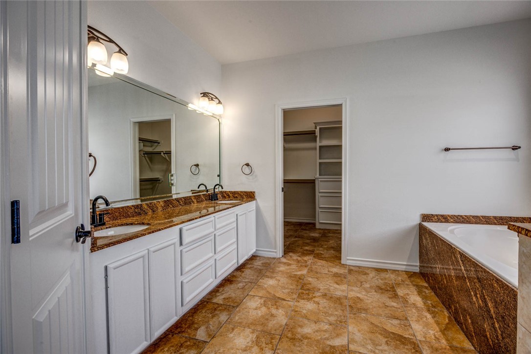 8237 Rock Crest Dr Property Photo 16