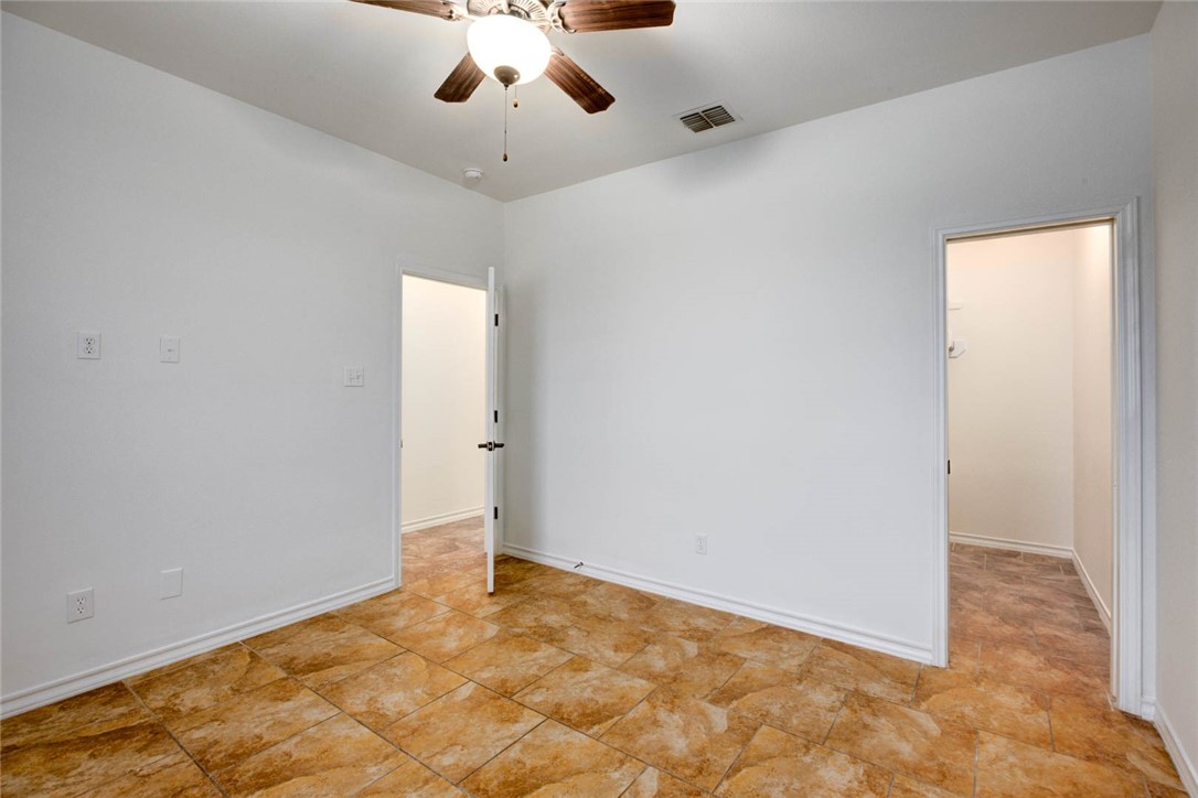 8237 Rock Crest Dr Property Photo 23