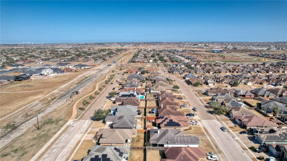 8237 Rock Crest Dr Property Photo 32