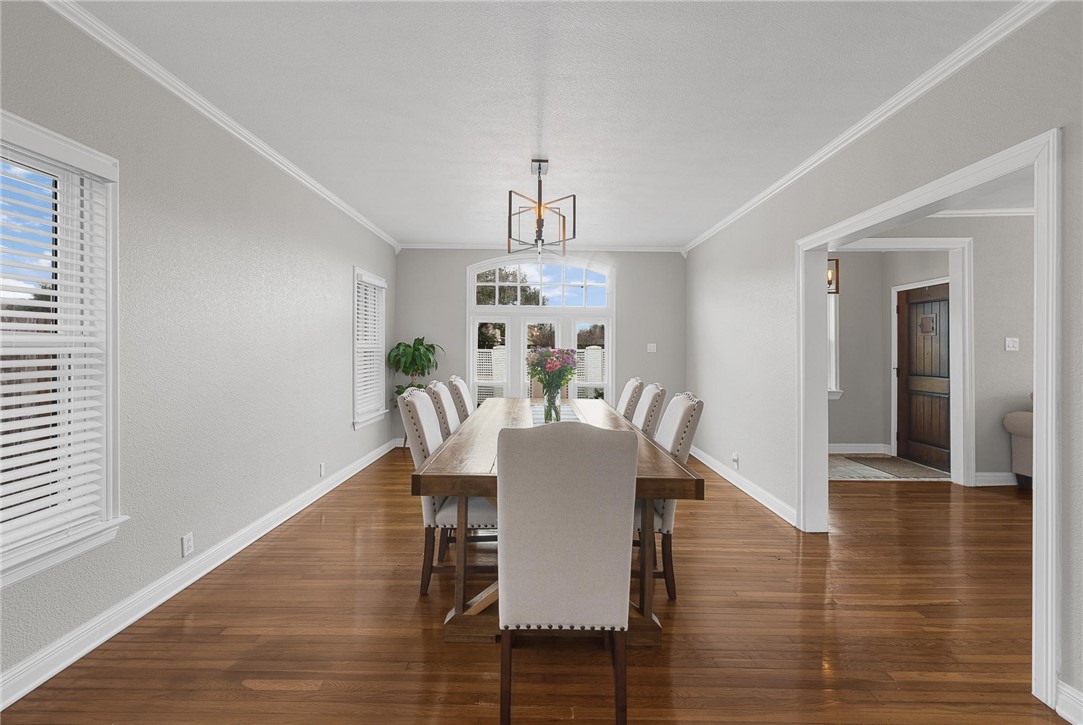 409 Del Mar Blvd Property Photo 9