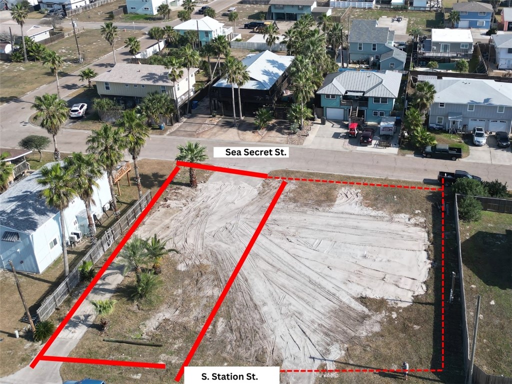 1312 Sea Secret St Property Photo 3