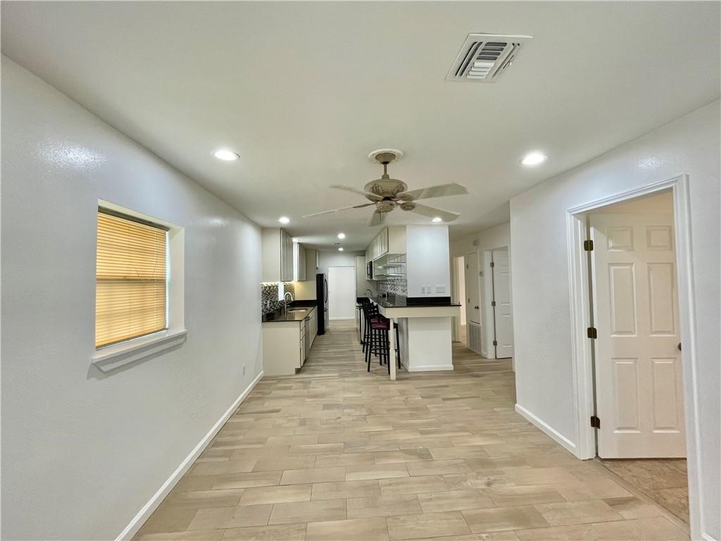 1238 Baywood Lane Property Photo 5