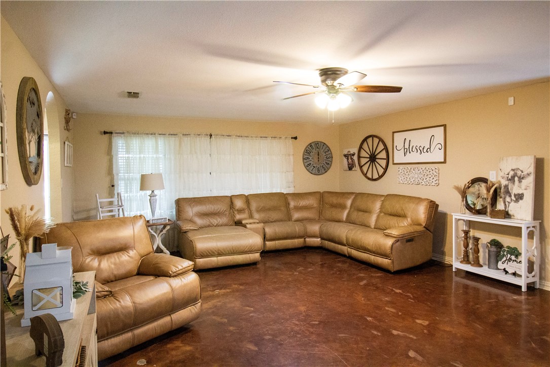 5956 Chaparral Trail Property Photo 5