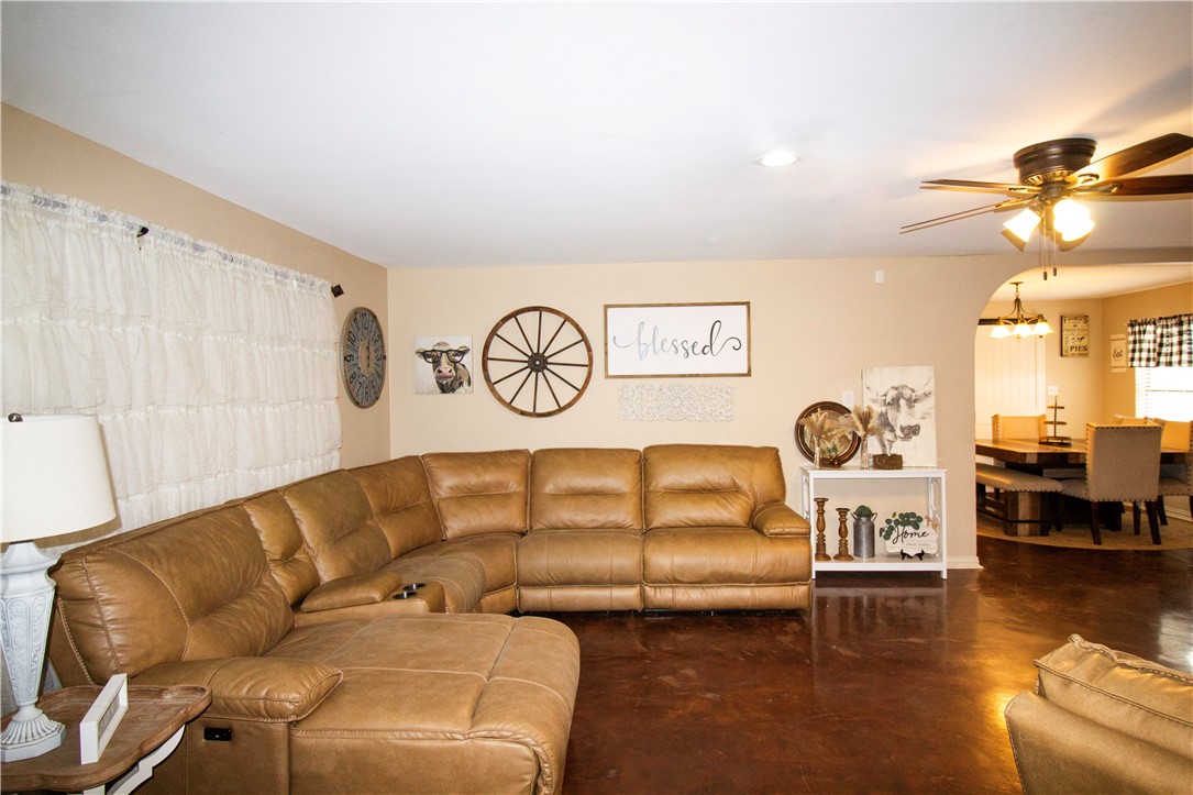 5956 Chaparral Trail Property Photo 6