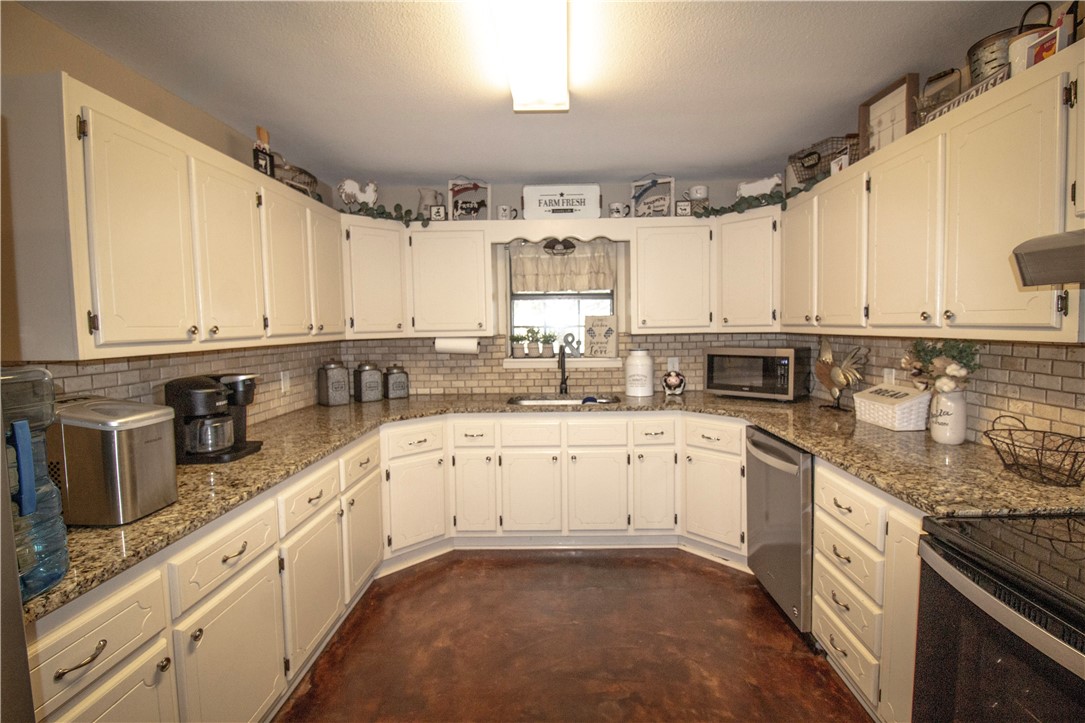 5956 Chaparral Trail Property Photo 12