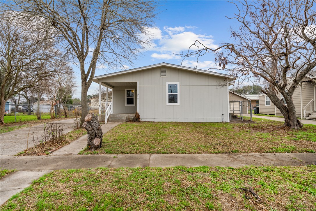 3517 Carrolleton St Property Photo 3