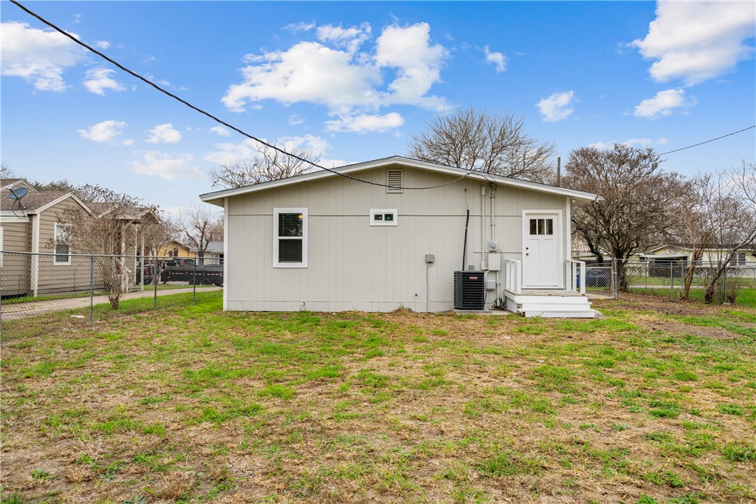 3517 Carrolleton St Property Photo 26